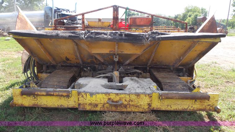 image for item BZ9275 LeeBoy 900 paver