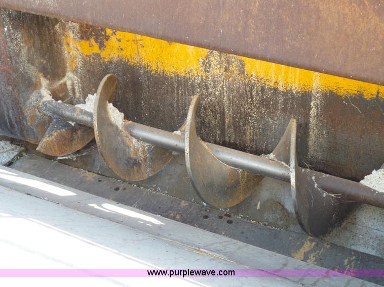 image for item BZ9275 LeeBoy 900 paver