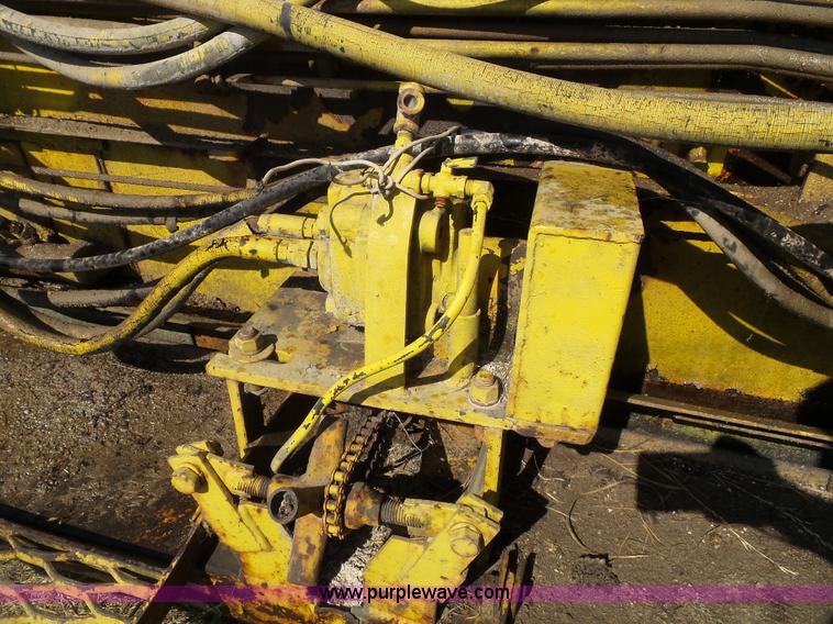 image for item BZ9275 LeeBoy 900 paver