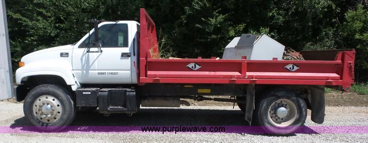 image for item BZ9664 1999 Chevrolet C7500 dump truck