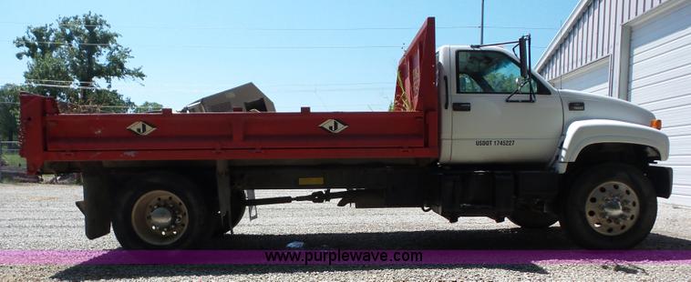 image for item BZ9664 1999 Chevrolet C7500 dump truck