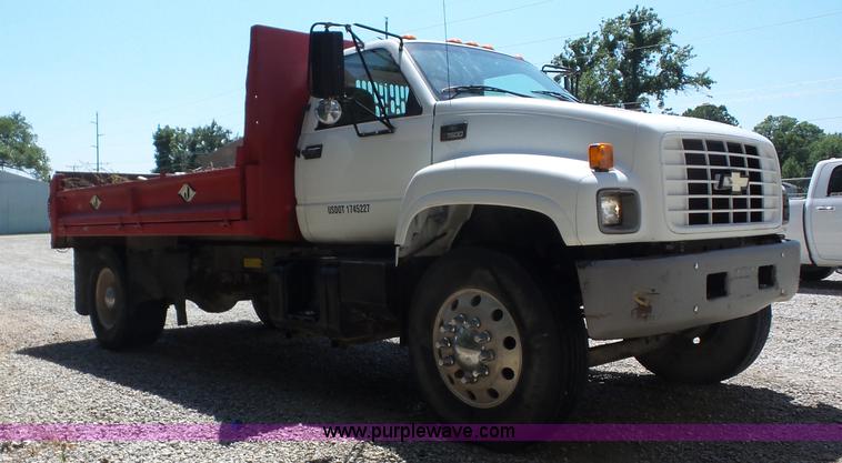 image for item BZ9664 1999 Chevrolet C7500 dump truck