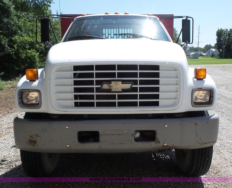 image for item BZ9664 1999 Chevrolet C7500 dump truck