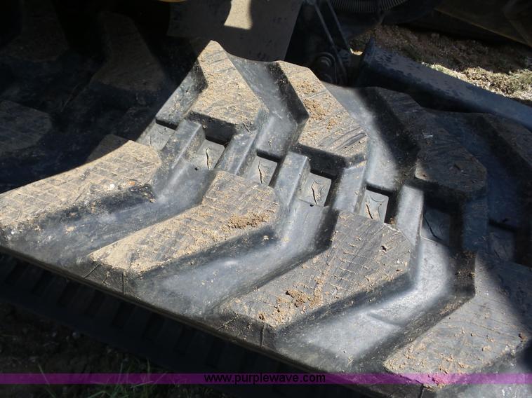 image for item BZ9665 2002 Caterpillar 304.5 compact excavator