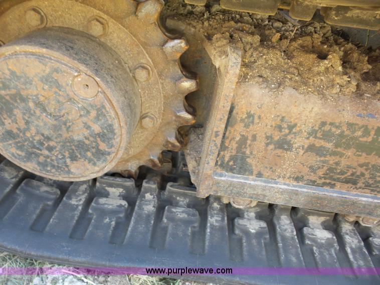 image for item BZ9665 2002 Caterpillar 304.5 compact excavator