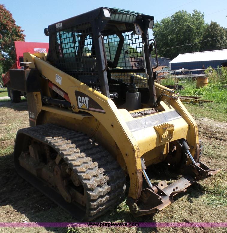image for item BZ9666 2002 Caterpillar 246 skid steer