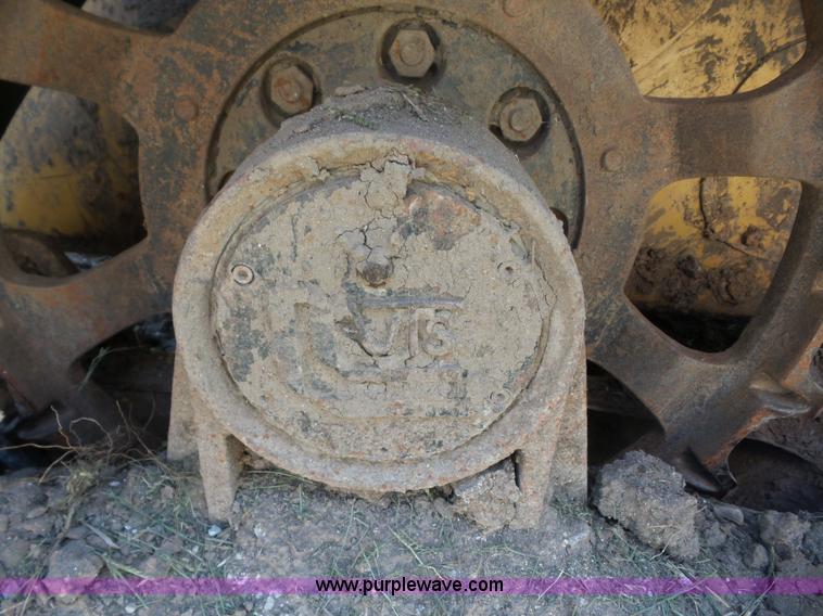 image for item BZ9666 2002 Caterpillar 246 skid steer