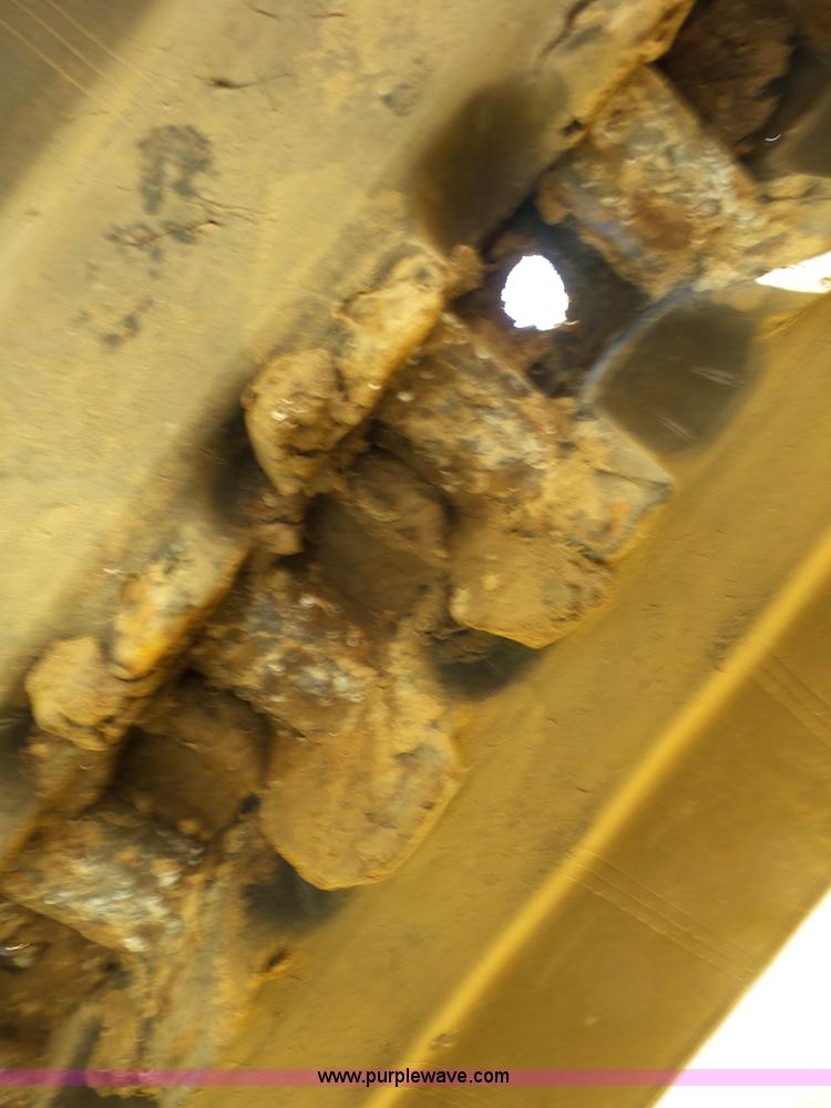 image for item BZ9666 2002 Caterpillar 246 skid steer