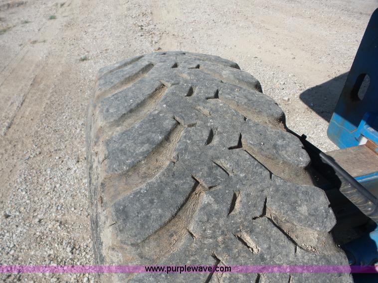 image for item BZ9682 1998 Genie S80 boom lift