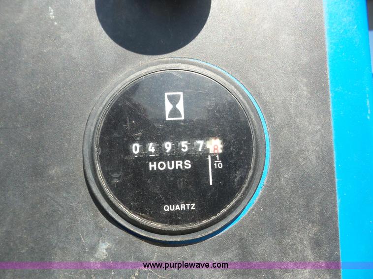 image for item BZ9682 1998 Genie S80 boom lift