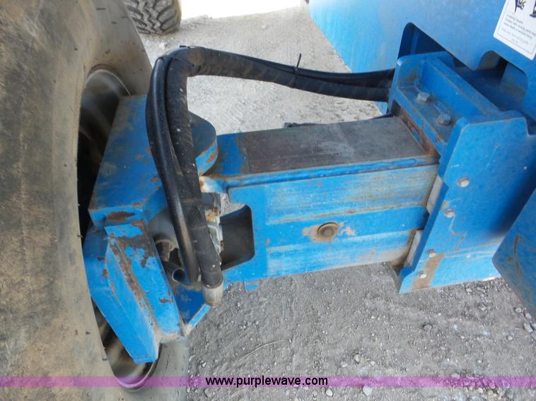 image for item BZ9682 1998 Genie S80 boom lift