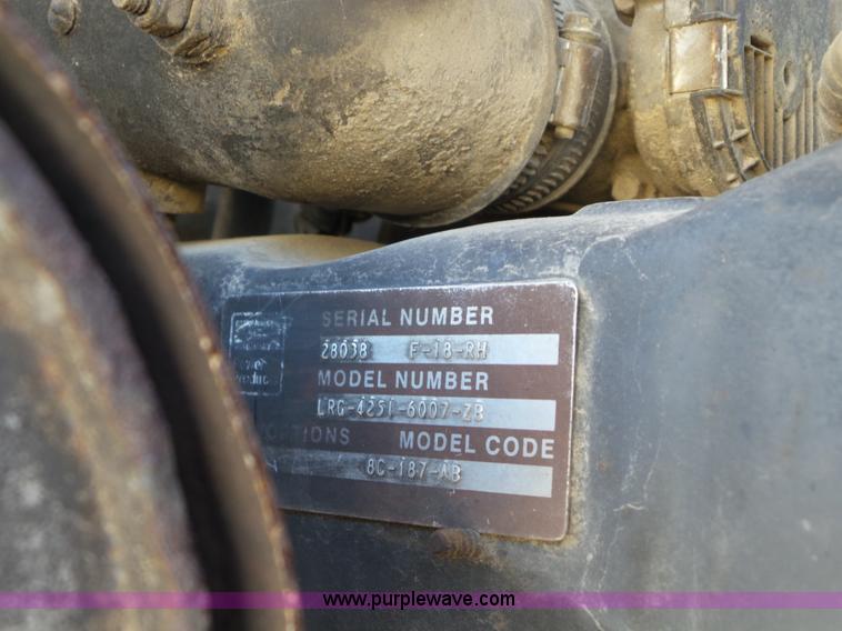 image for item BZ9682 1998 Genie S80 boom lift