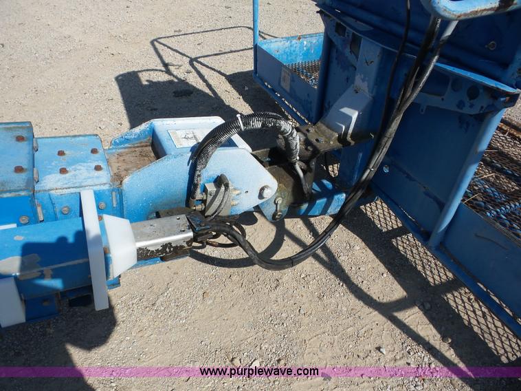 image for item BZ9682 1998 Genie S80 boom lift