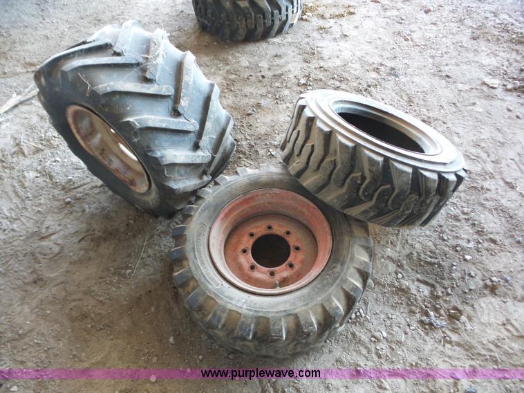 image for item BZ9685 (3) tires