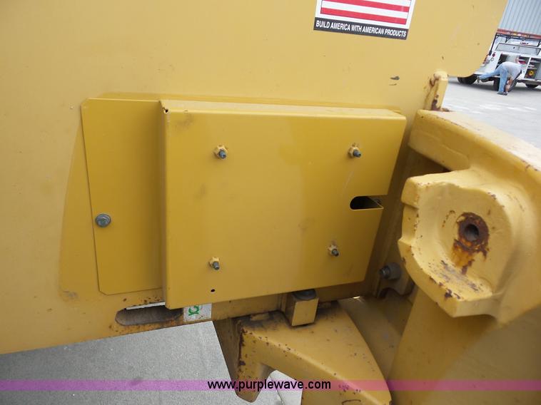 image for item BZ9701 2004 Caterpillar TH360B telehandler