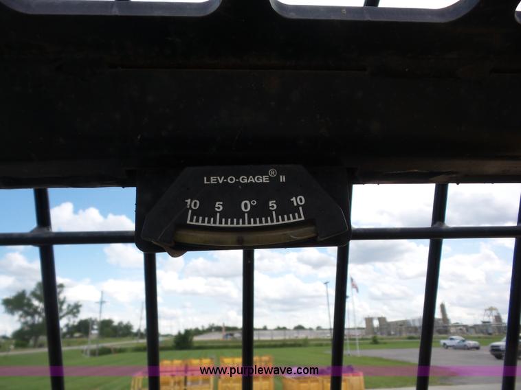 image for item BZ9701 2004 Caterpillar TH360B telehandler