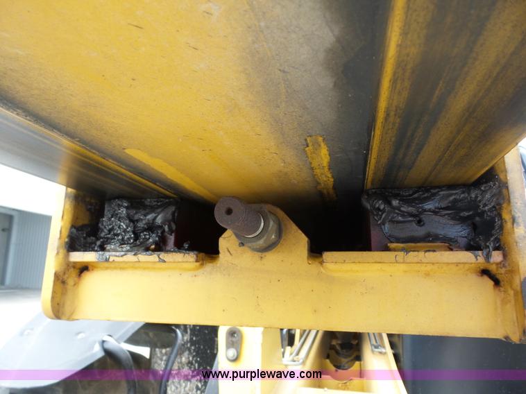 image for item BZ9701 2004 Caterpillar TH360B telehandler