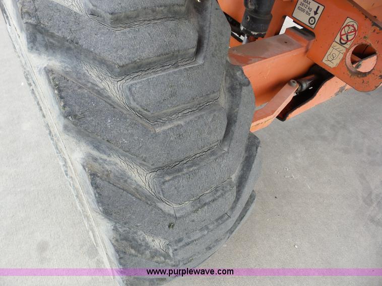 image for item BZ9702 2001 JLG 400S boom lift