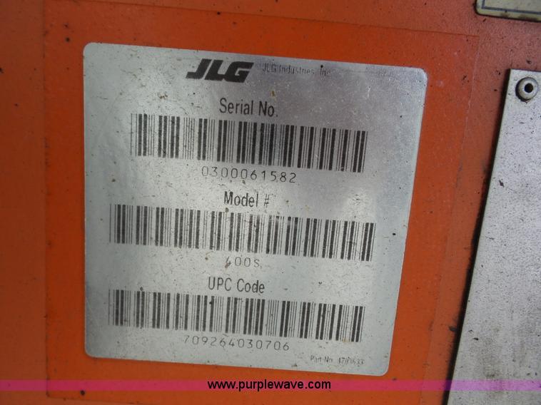 image for item BZ9702 2001 JLG 400S boom lift