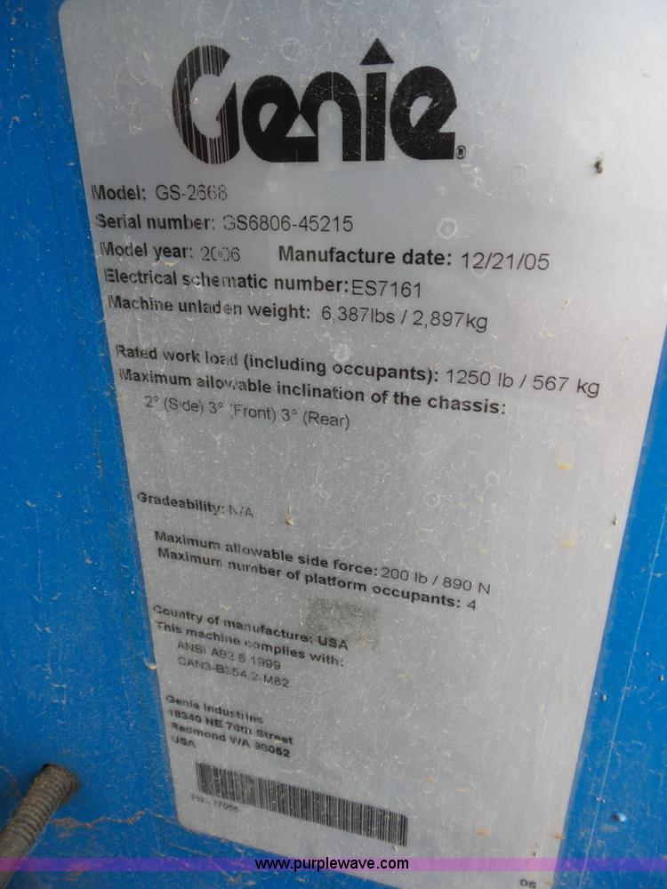 image for item BZ9703 2006 Genie GS-2668RT scissor lift