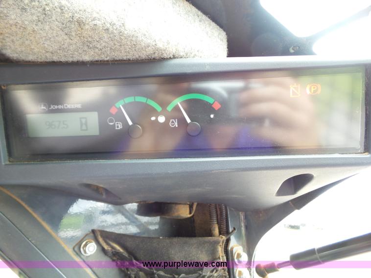 image for item BZ9797 2015 John Deere 328E skid steer