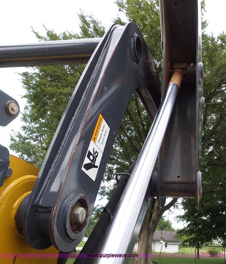 image for item BZ9797 2015 John Deere 328E skid steer