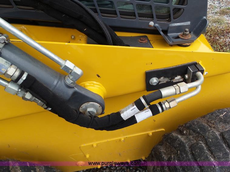 image for item BZ9797 2015 John Deere 328E skid steer