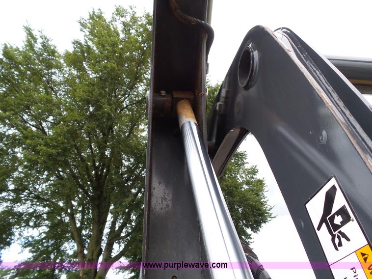 image for item BZ9797 2015 John Deere 328E skid steer