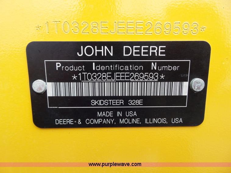 image for item BZ9797 2015 John Deere 328E skid steer