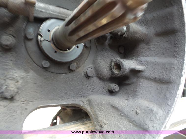 image for item CD9504 1993 Eaton Fuller RTX11609A manual transmission