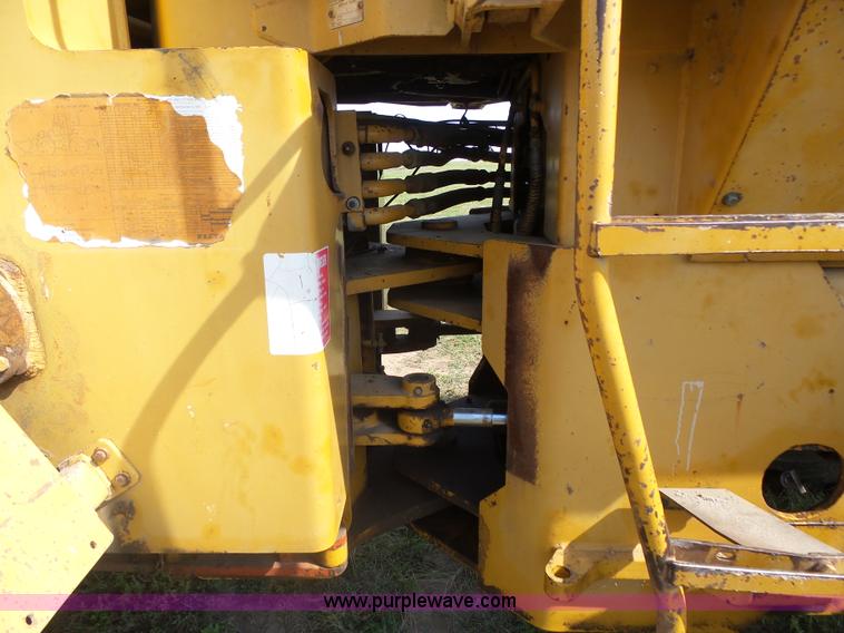 image for item F1775 1987 Fiat-Allis FR15B wheel loader