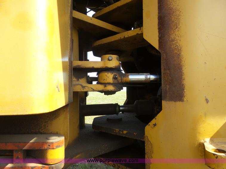 image for item F1775 1987 Fiat-Allis FR15B wheel loader