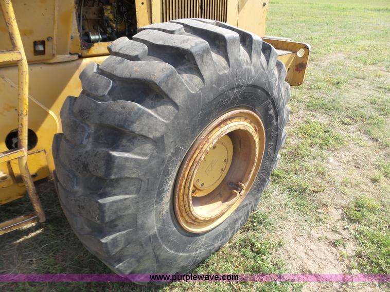 image for item F1775 1987 Fiat-Allis FR15B wheel loader