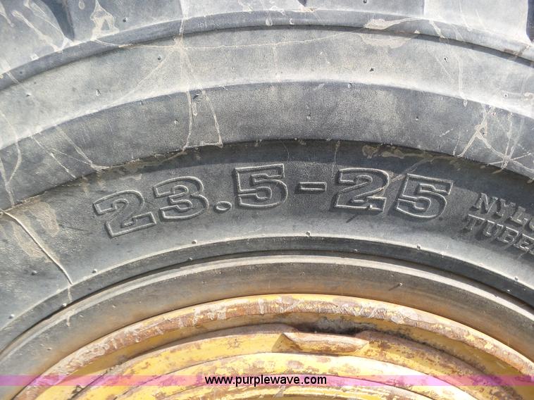 image for item F1775 1987 Fiat-Allis FR15B wheel loader