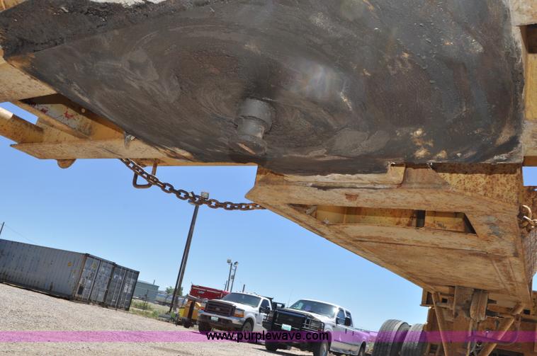 image for item G7419 1994 expandable beam trailer