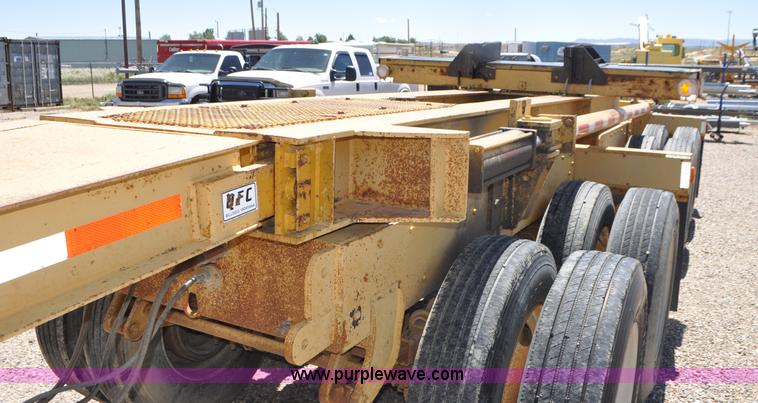image for item G7419 1994 expandable beam trailer