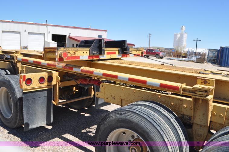 image for item G7419 1994 expandable beam trailer
