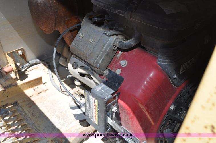 image for item G7419 1994 expandable beam trailer