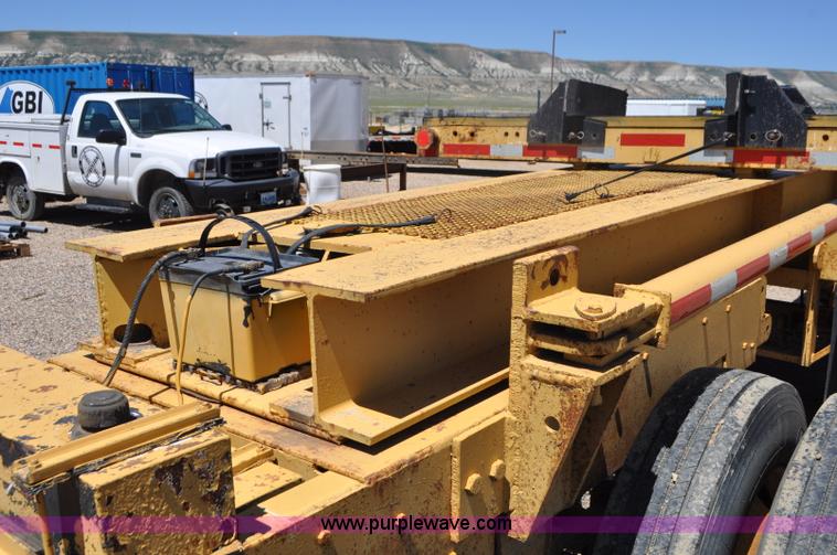 image for item G7419 1994 expandable beam trailer