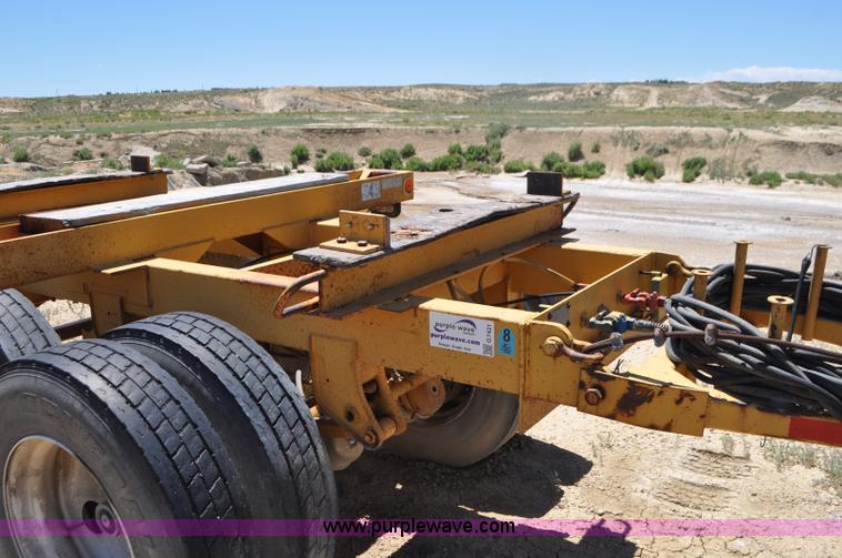 image for item G7421 1967 Brown beam trailer