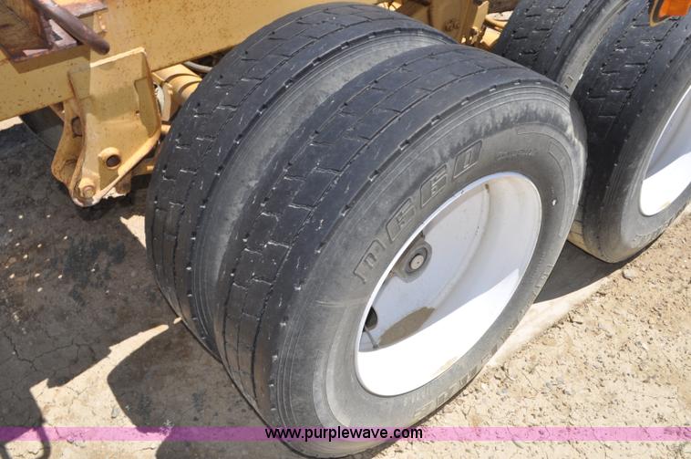 image for item G7421 1967 Brown beam trailer