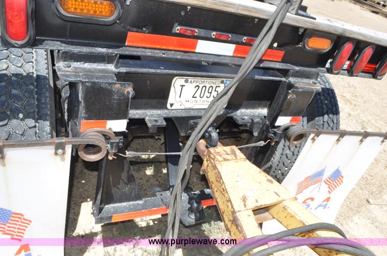 image for item G7422 1996 beam trailer