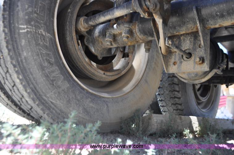 image for item G7422 1996 beam trailer