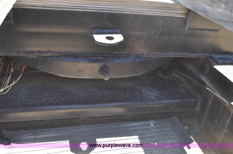 image for item G7422 1996 beam trailer