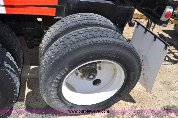 image for item G7422 1996 beam trailer