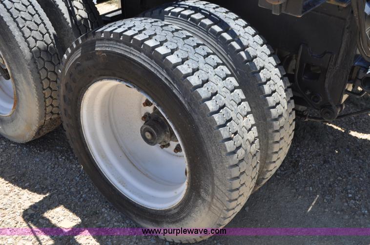 image for item G7422 1996 beam trailer