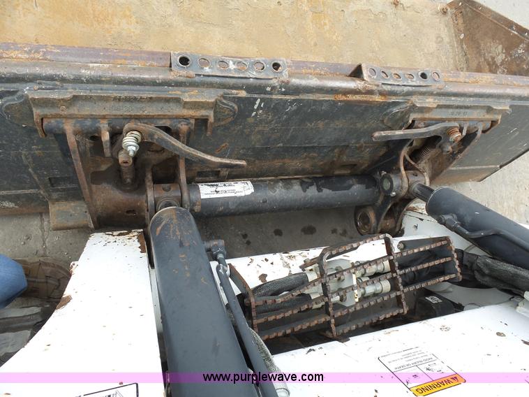 image for item J1638 2011 Bobcat T650 skid steer