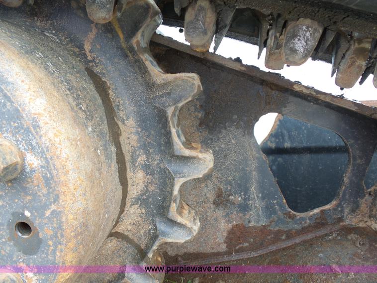 image for item J1638 2011 Bobcat T650 skid steer