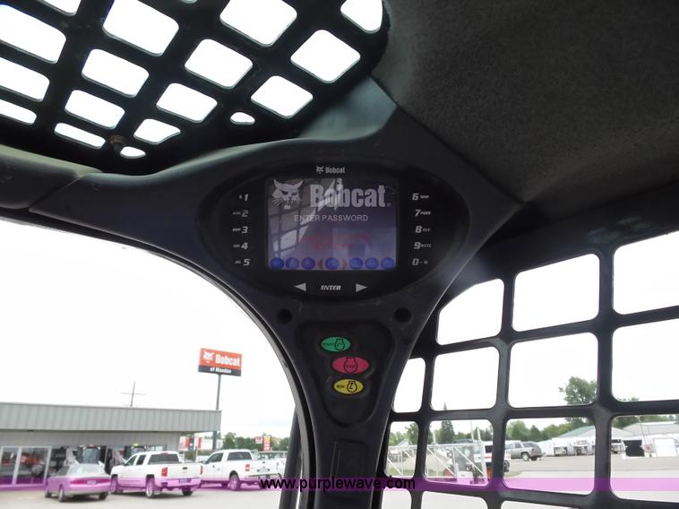 image for item J1638 2011 Bobcat T650 skid steer
