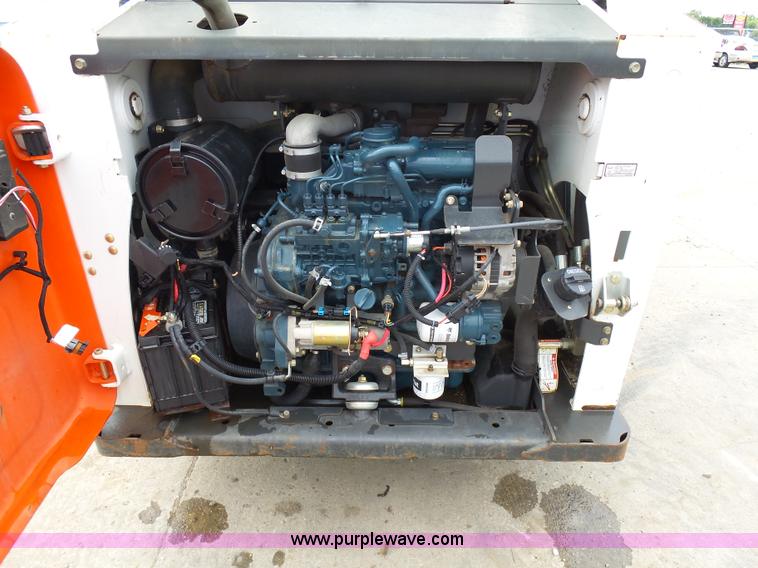 image for item J1638 2011 Bobcat T650 skid steer